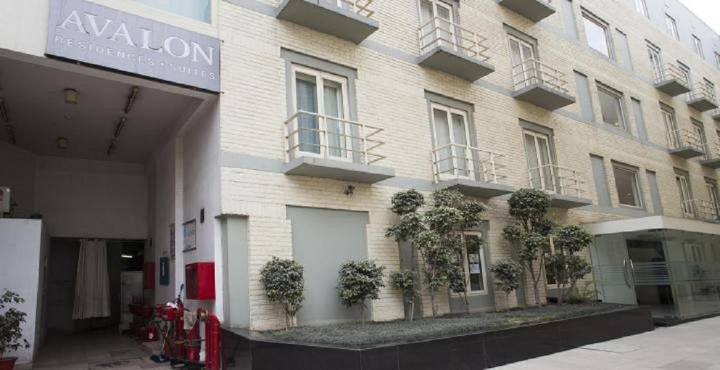 Avalon Courtyard Residence Suites New Delhi Exterior photo