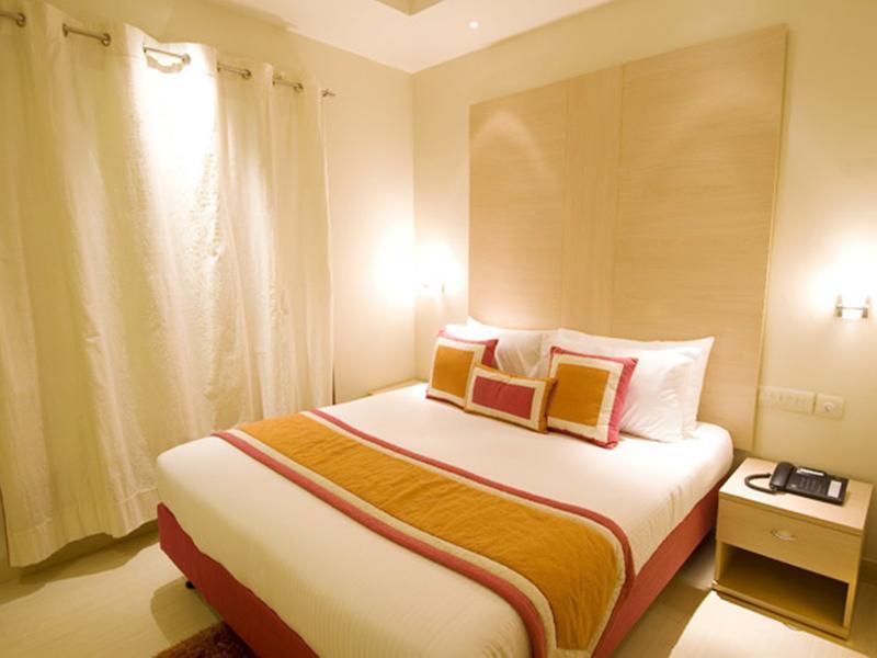 Avalon Courtyard Residence Suites New Delhi Exterior photo