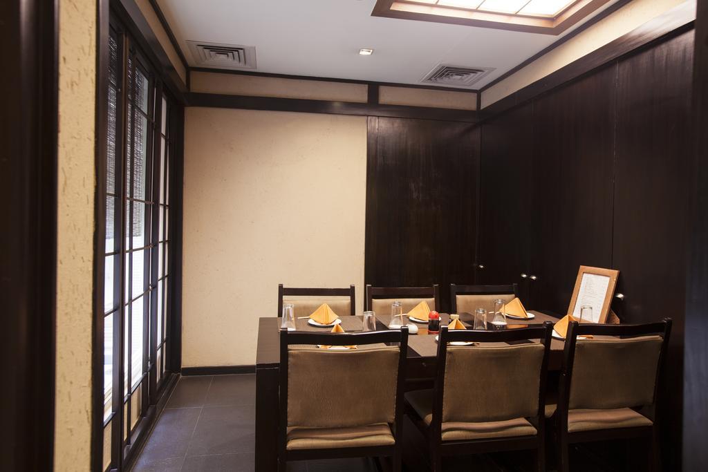 Avalon Courtyard Residence Suites New Delhi Exterior photo