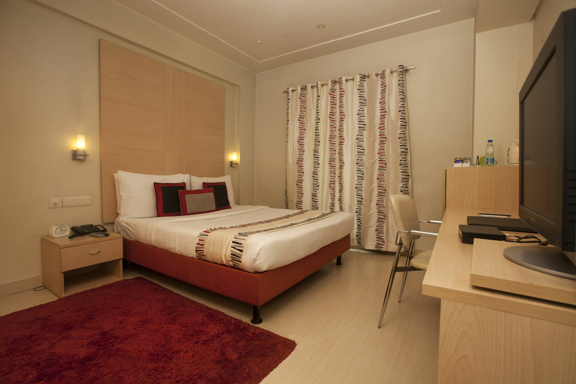 Avalon Courtyard Residence Suites New Delhi Exterior photo