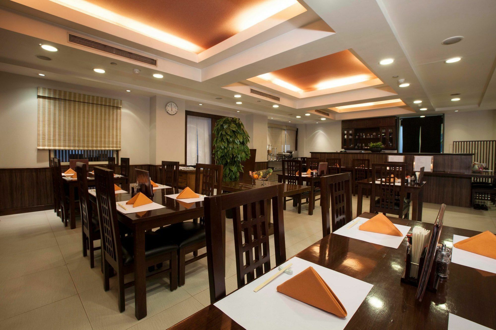 Avalon Courtyard Residence Suites New Delhi Exterior photo