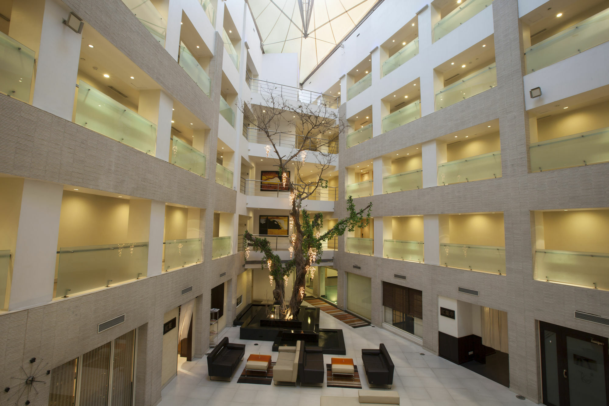 Avalon Courtyard Residence Suites New Delhi Exterior photo