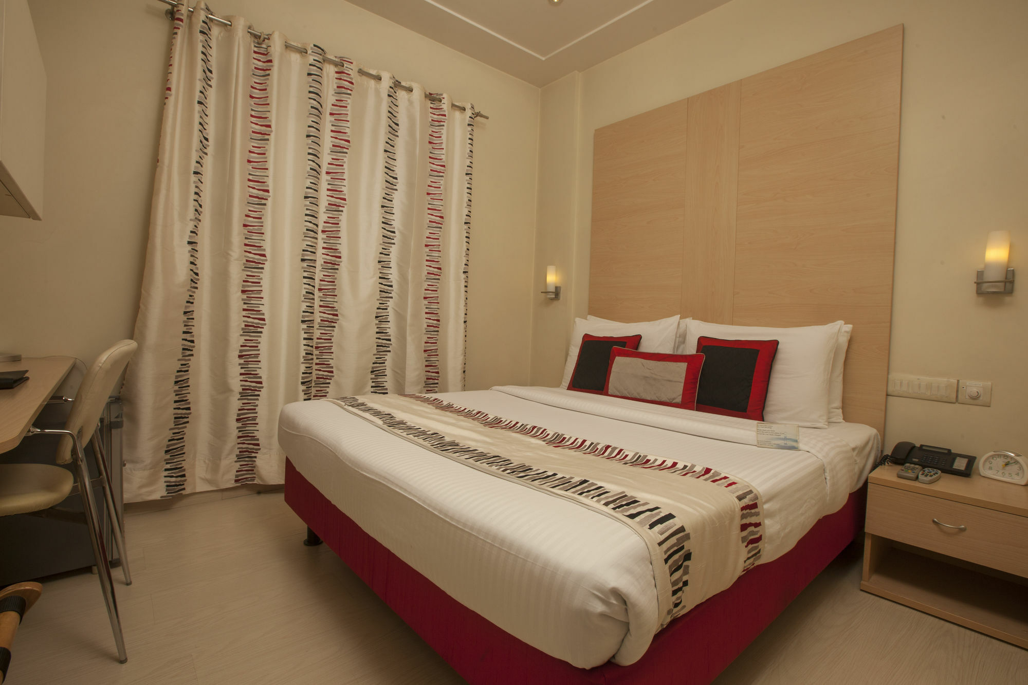 Avalon Courtyard Residence Suites New Delhi Exterior photo