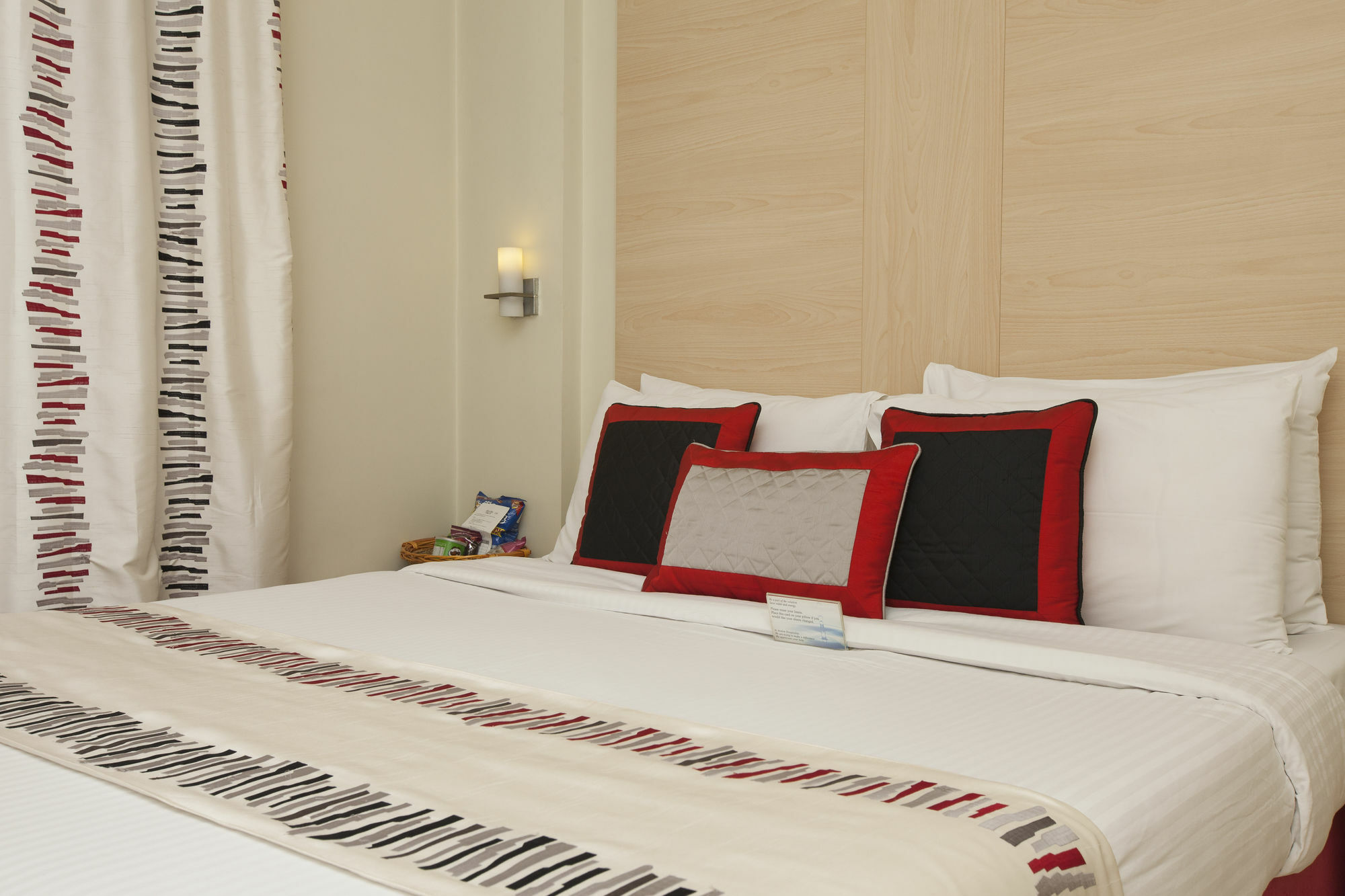Avalon Courtyard Residence Suites New Delhi Exterior photo